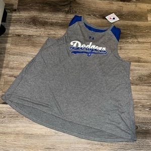 Woman’s Under Armour Los Angeles tank size XL